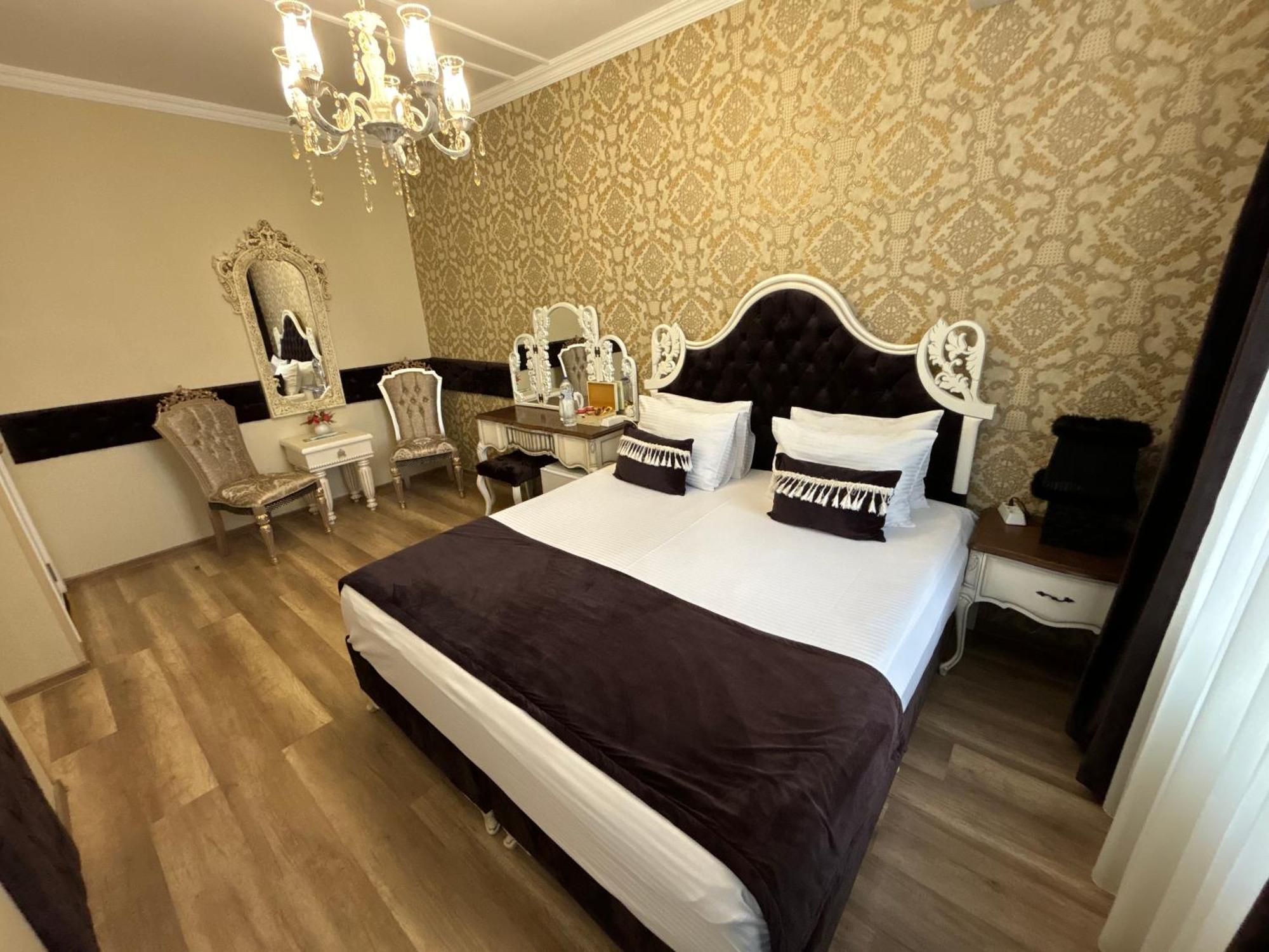 Otantik Shumen Hotel Exterior foto